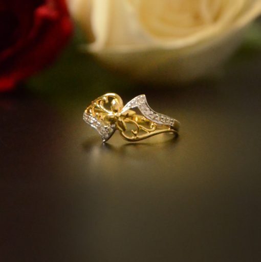 Deco Flower Diamond Ring