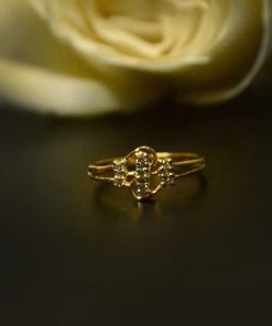 Alternative view of Diamond Omega Ring