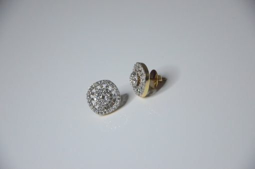 Classic Carat Diamond Stud Earring - Image 3