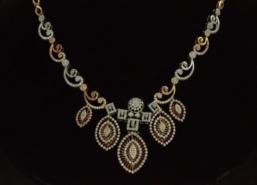 The Nishat Diamond Necklace - Image 4