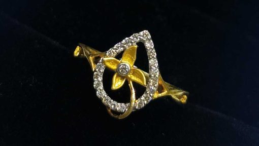 Drop Shape Diamond Ring - Image 3