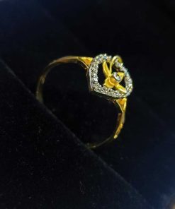 Alternative view of Drop Shape Diamond Ring