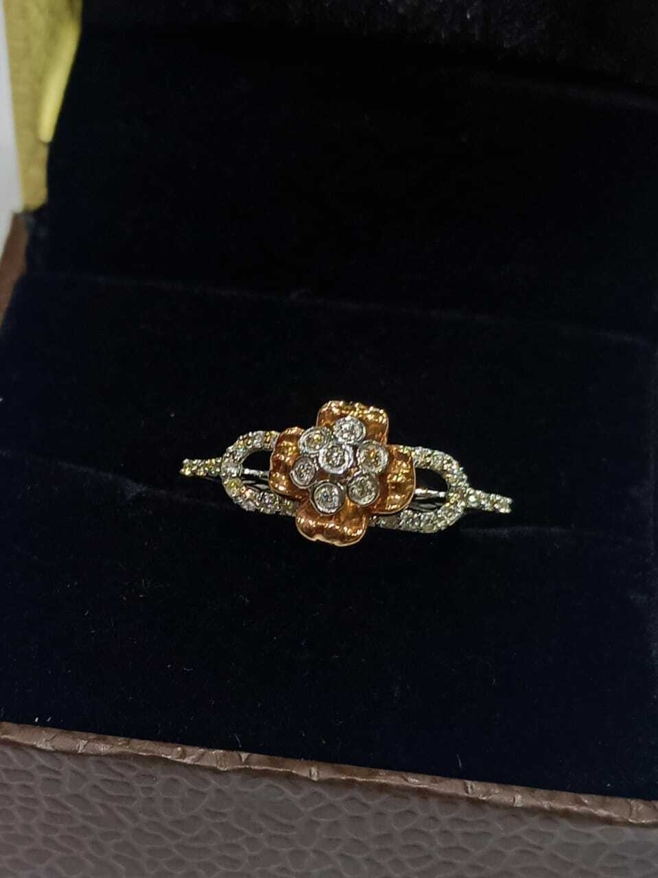 STRUCTURAL FLOWER WIDE RING - Image 3