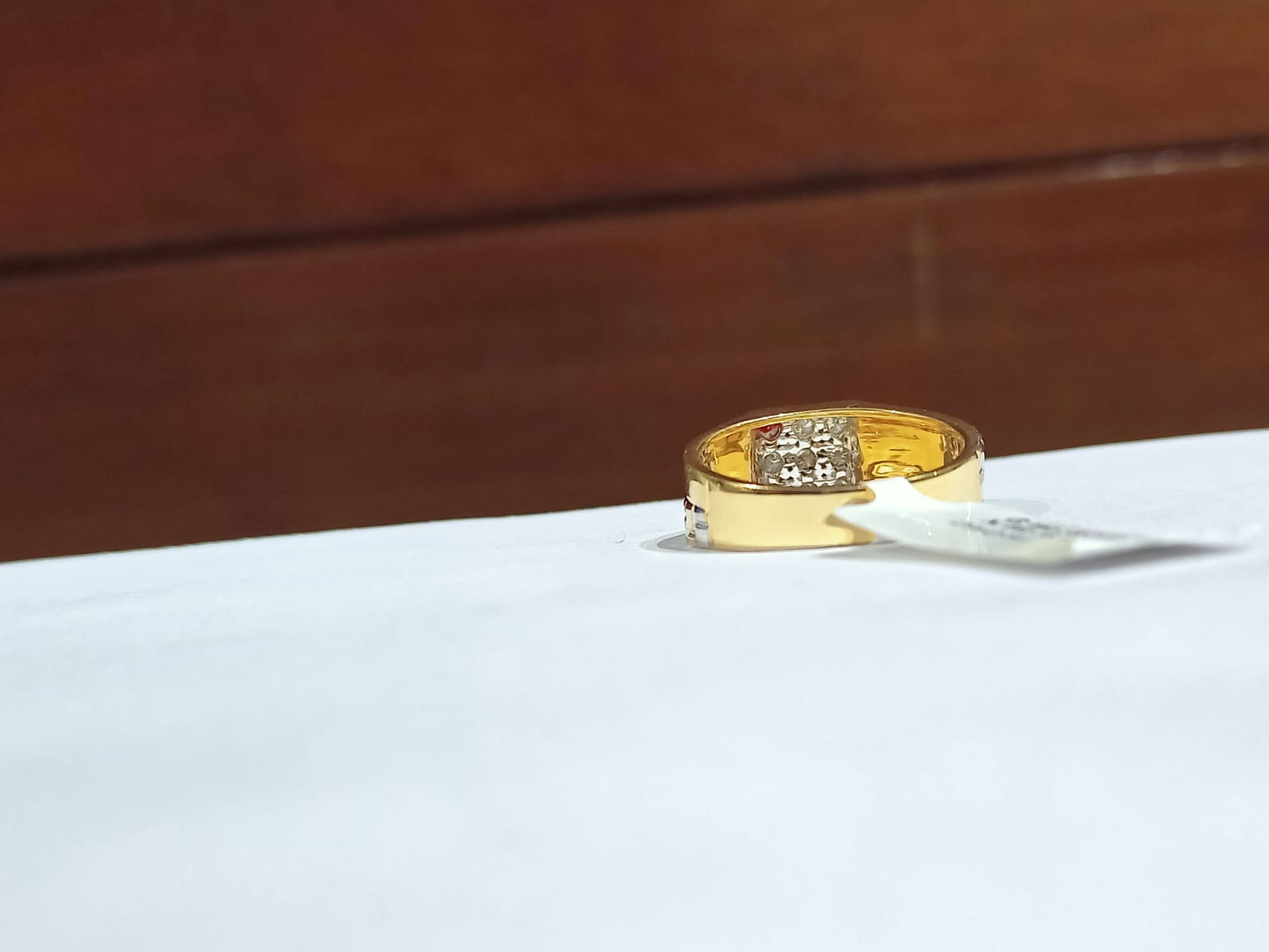 18K Solid Yellow Gold Men's Ring - Image 3