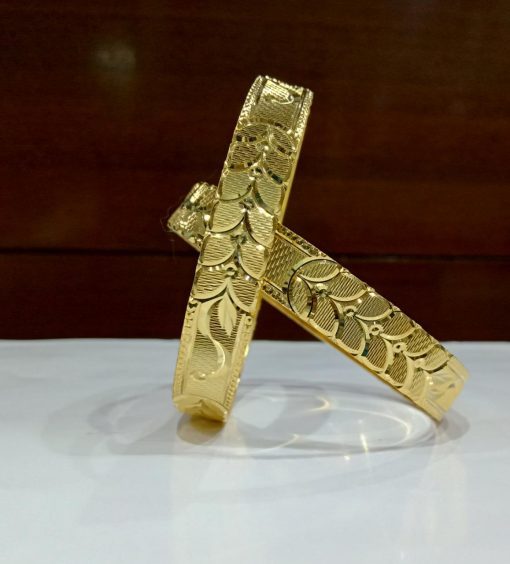 22k Hallmark Gold Bangles - Image 3