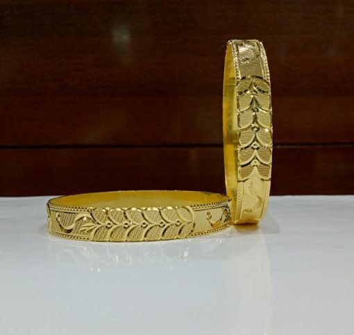 22k Hallmark Gold Bangles - Image 6