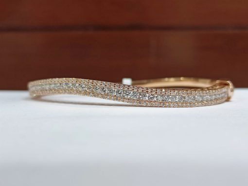 Ladies Natural Diamond Bracelet