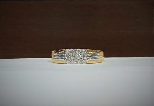 18kt Yellow Gold Gents Ring