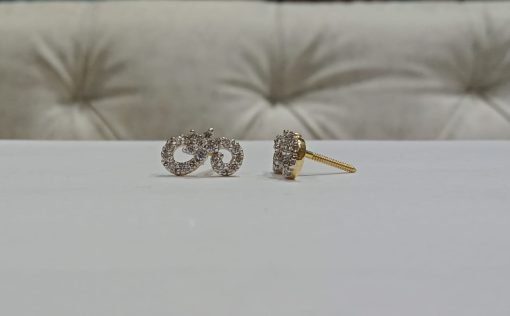 Light Weight Natural Diamond Studs Earrings -1 - Image 4