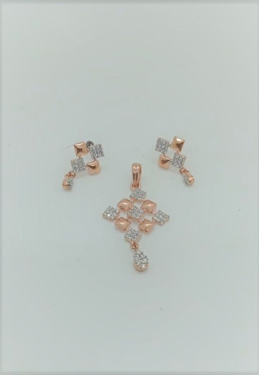 The Latest Floral Pendant-Set - Image 2