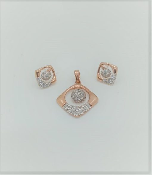 Vachya Glam Diamond Pendant-Set - Image 5