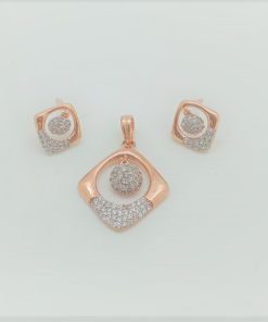 Vachya Glam Diamond Pendant-Set