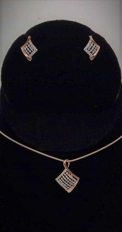 Rose Gold Diamond Pendant-Set