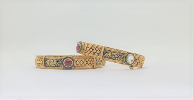 Antique 22k Hallmark Gold Bangles - 4 - Image 4