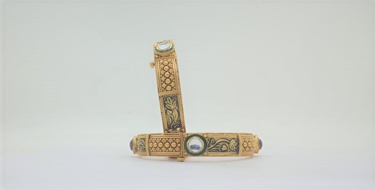 Antique 22k Hallmark Gold Bangles - 4 - Image 5