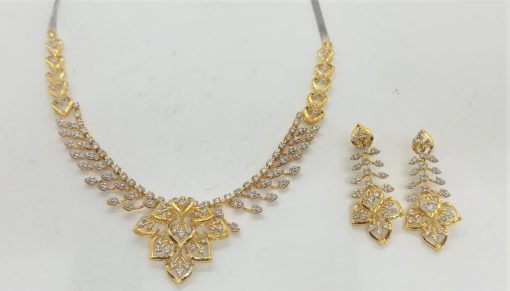 Fine Gold Leafy Diamond Necklace Set - Image 2