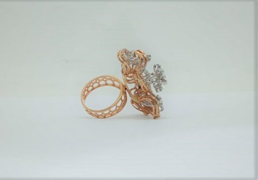 VACHYA JEWELS