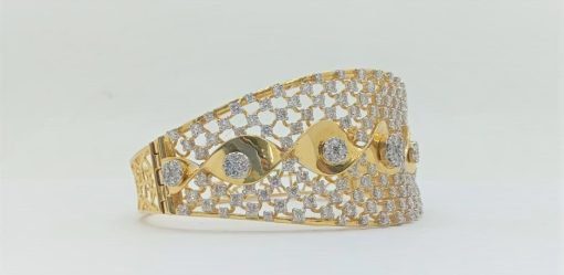 VACHYA JEWELS