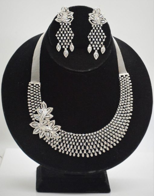 VACHYA JEWELS
