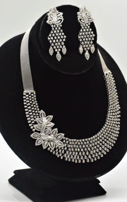 VACHYA JEWELS