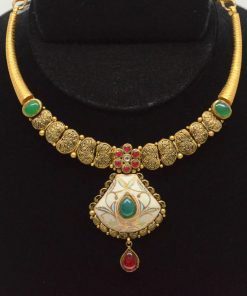 VACHYA JEWELS