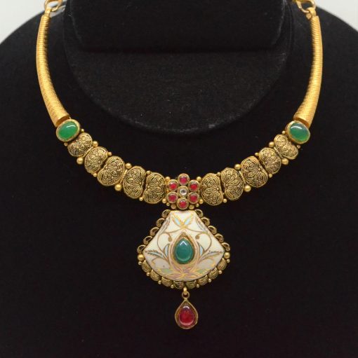 VACHYA JEWELS