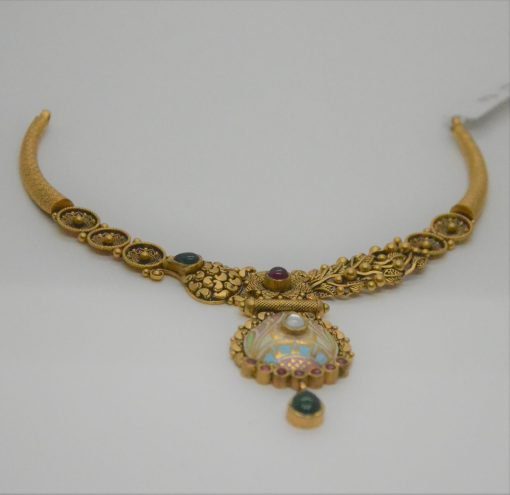 VACHYA JEWELS