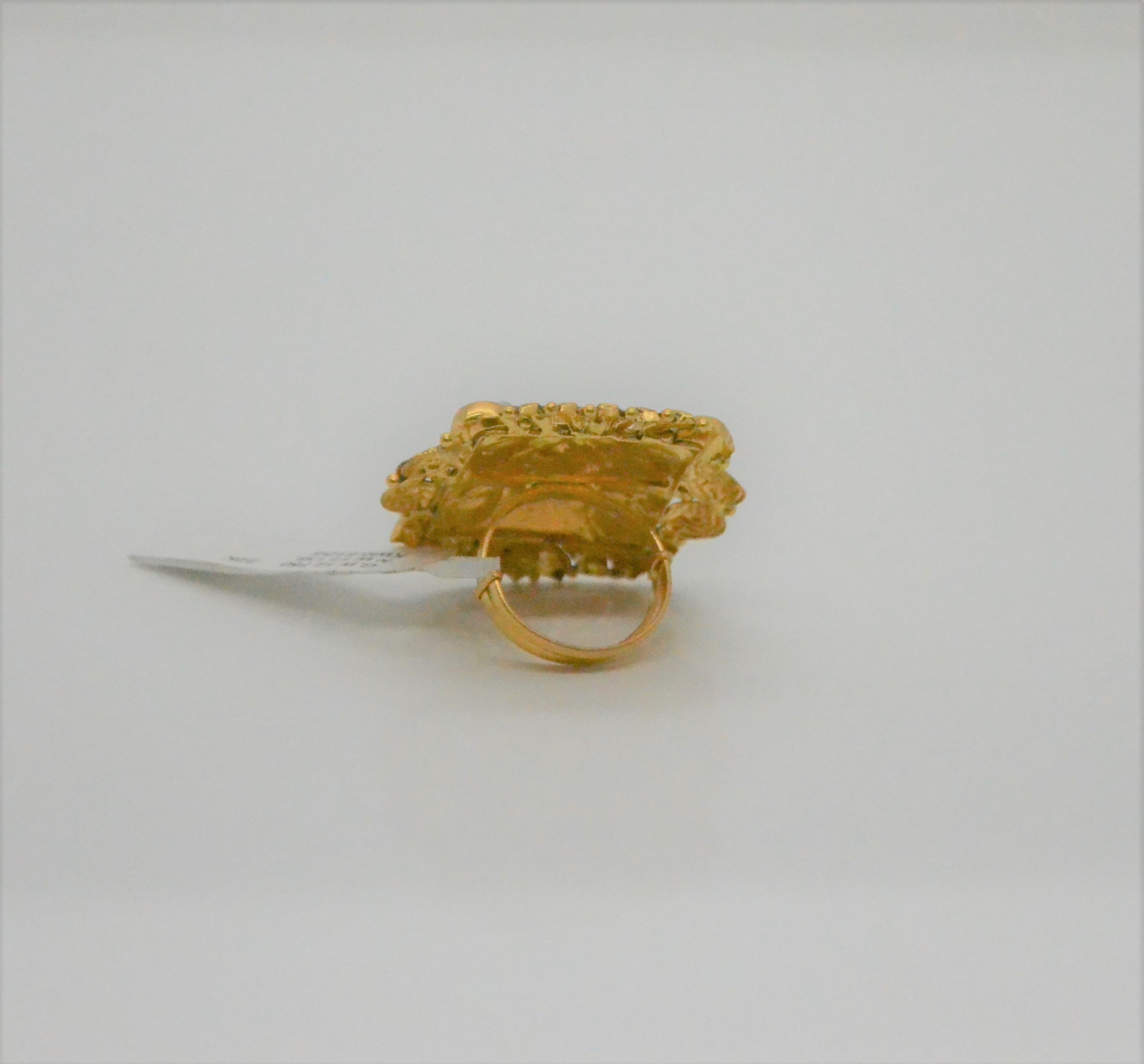 VACHYA JEWELS