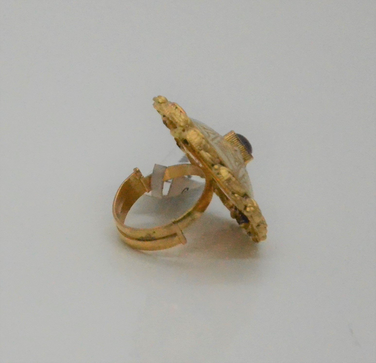 VACHYA JEWELS