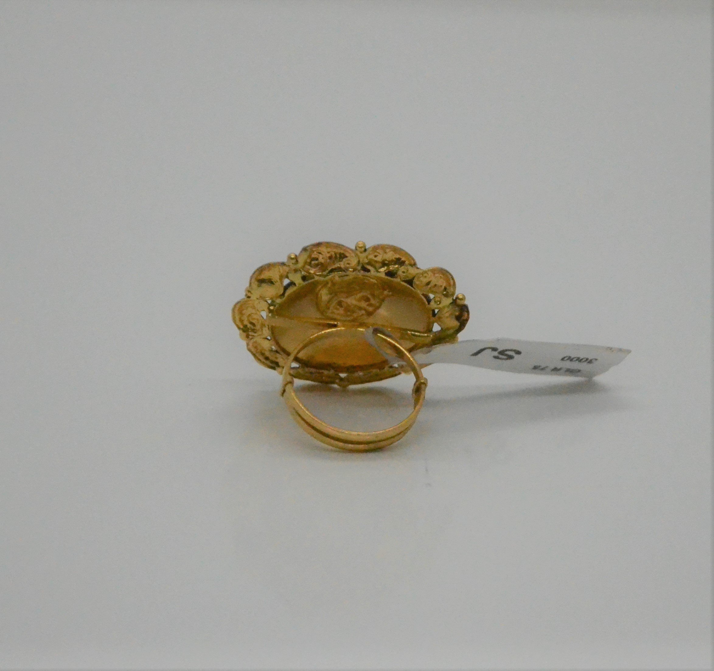 VACHYA JEWELS