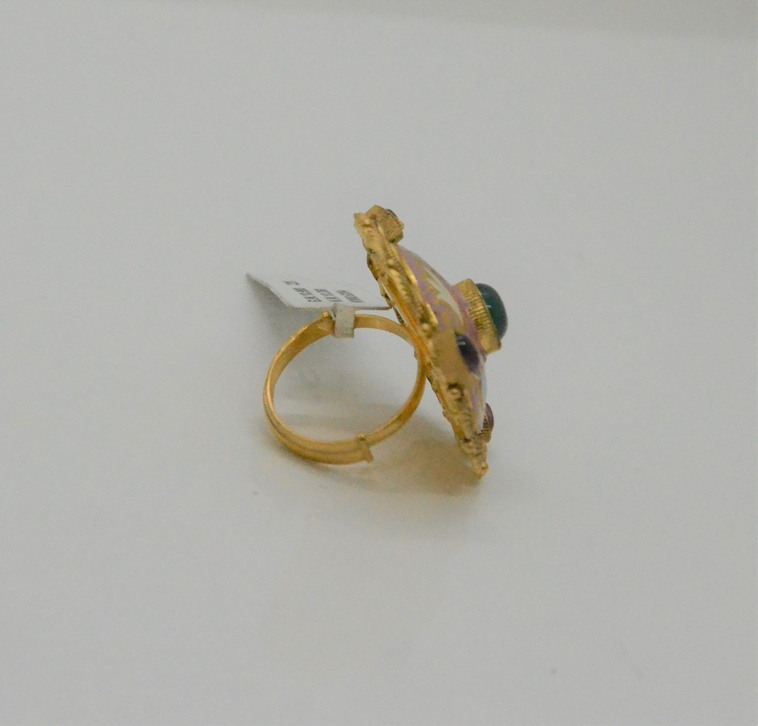 VACHYA JEWELS