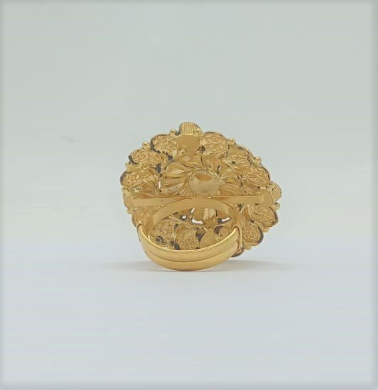 VACHYA JEWELS
