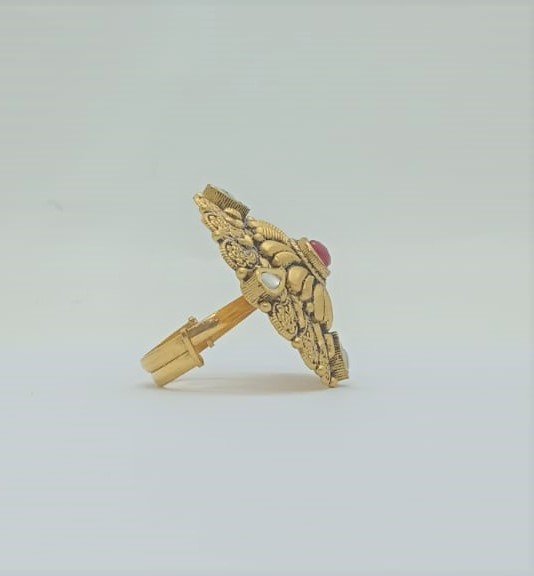 VACHYA JEWELS