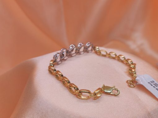 Unique Ladies Diamond Box Bracelet - Image 2