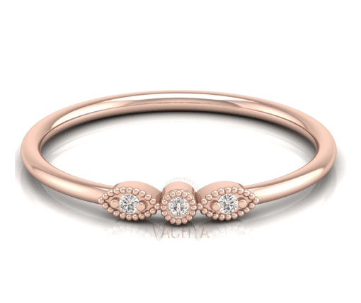 3 Diamond Band Ring - Image 2