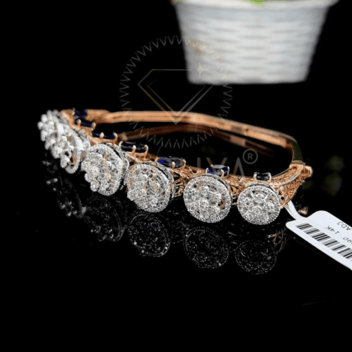 Unique Emerald Diamond Bracelet - Image 4
