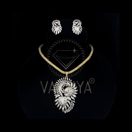 Pancali Diamond Pendant Set