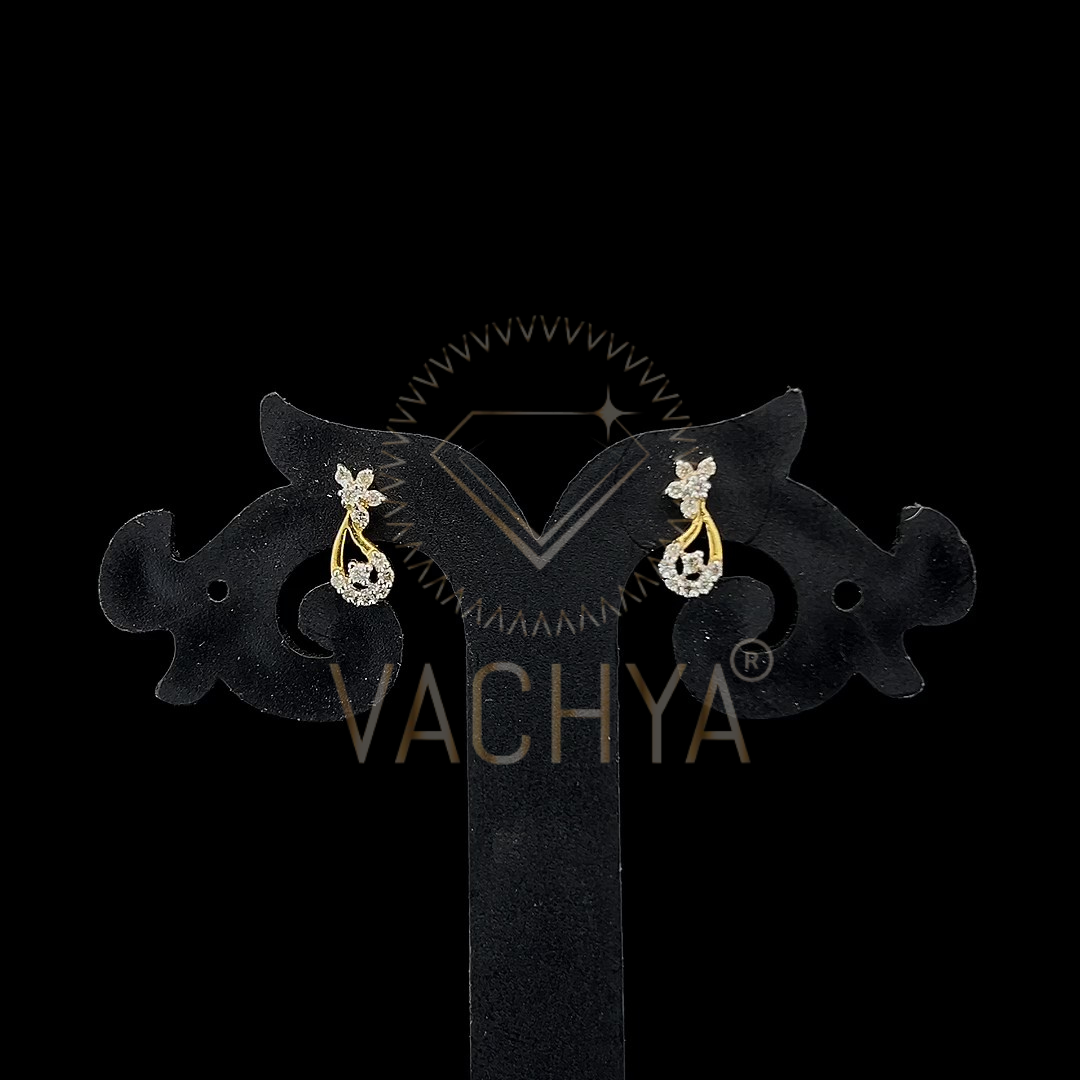 Saanvi Diamond Studs