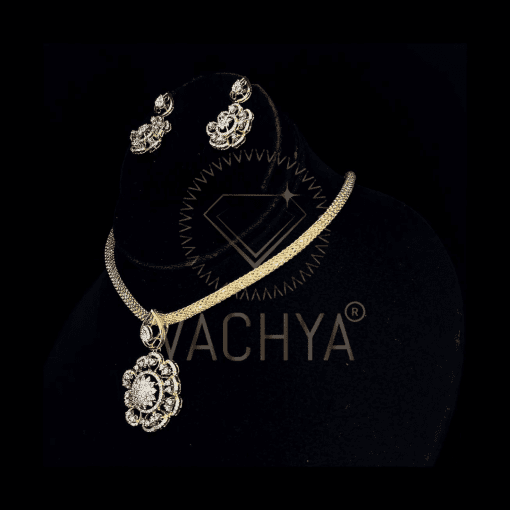 Surandala Diamond Pendant Set - Image 3