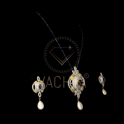 Nicole Diamond Pendant Set - Image 4