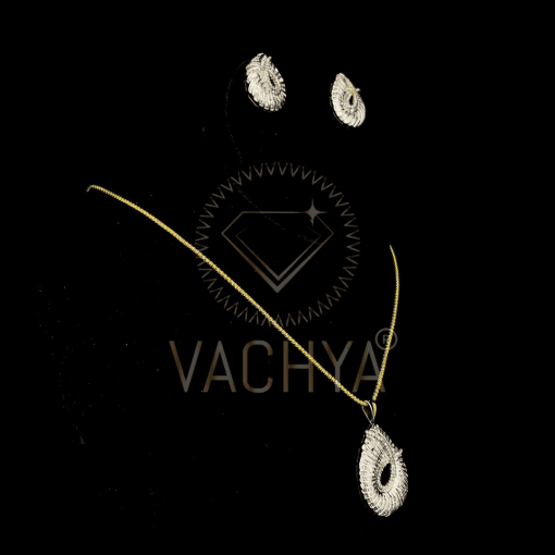 Odette Diamond Pendant Set - Image 4