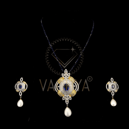 Nicole Diamond Pendant Set - Image 5